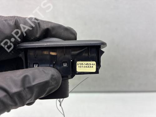 right-front-window-switch-ford-ka-iii-uk-fk-2014-37249425 main image