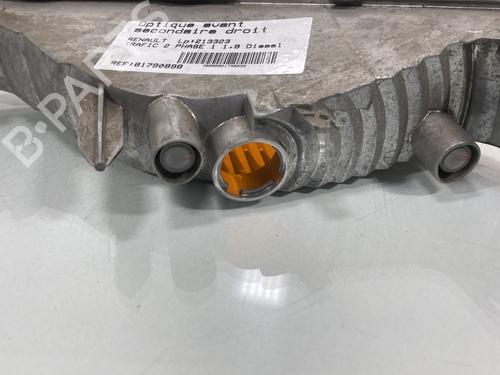 Used Right front indicator Right front indicator RENAULT TRAFIC II Van (FL) 1.9 dCi 80 (FL0B) (82 hp) 19960663 19960663