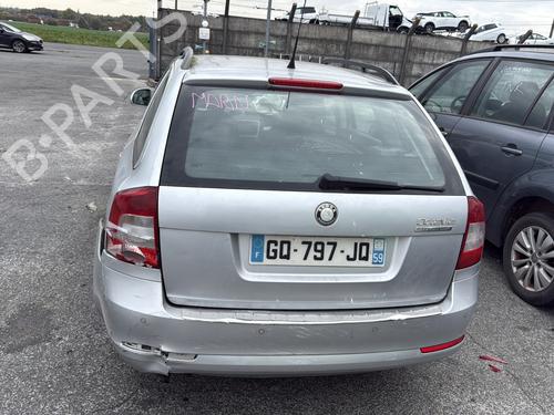 Left front window switch SKODA OCTAVIA II Combi (1Z5) 1.6 TDI | BP31354467I27 - Image 16