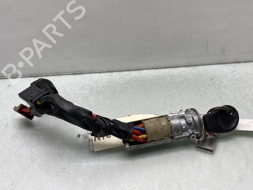 Used Ignition barrel CITROËN SAXO (S0, S1) 1.4 VTS (75 hp) 24960967