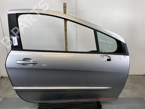 Used Right front door PEUGEOT 308 I (4A_, 4C_) 1.6 HDi (109 hp) 23769498