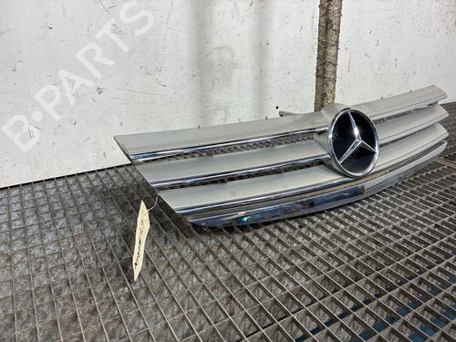 Used Grille Grille 39618249 39618249
