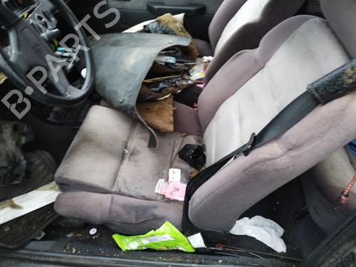 Dørrute Høyre foran PEUGEOT 205 II (20A/C) 1.8 XDT | BP30864074C19