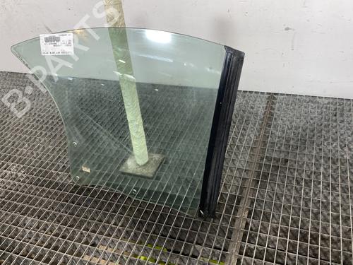 rear-right-quarter-glass-peugeot-308-cc-4b_-2009-2010-2011-2012-2013-2014-2015-23768553 main image