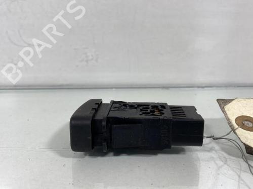 Used Warning switch Warning switch MAZDA 626 V Hatchback (GF) [1997-2002] 20033482 20033482