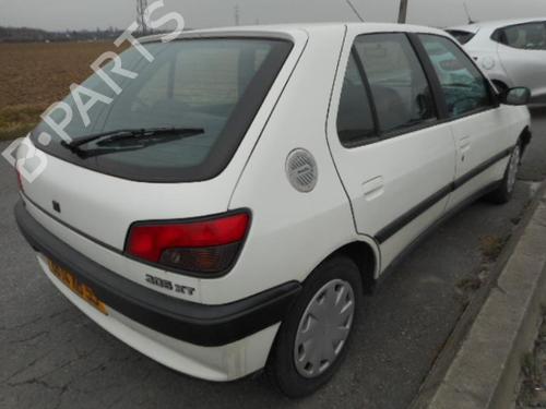 Grille PEUGEOT 306 Hatchback (7A, 7C, N3, N5)  | BP20033664C40 