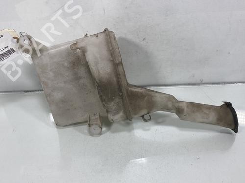 Used Windscreen washer tank TOYOTA YARIS VERSO (_P2_) [1999-2005]  20000970
