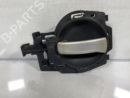 Used Front right interior door handle Front right interior door handle CITROËN C2 (JM_) 1.4 HDi (68 hp) 20010425 20010425