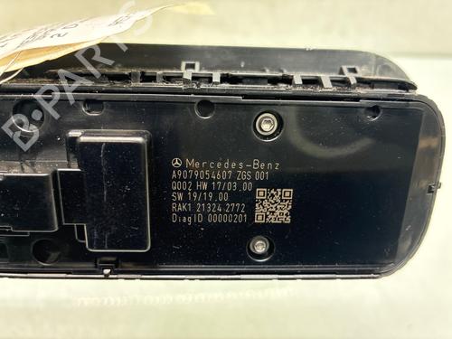 Used Left front window switch Left front window switch MERCEDES-BENZ SPRINTER 3,5-t Van (B907, B910) 315 CDI RWD (907.631, 907.633, 907.635, 907.637) (150 hp) 40605012 40605012