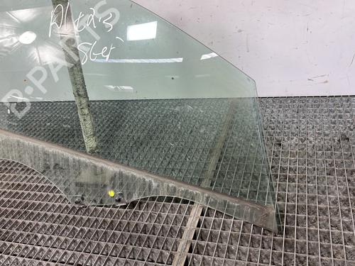 Front right door window RENAULT CLIO V (B7_) 1.5 Blue dCi 115 (B7AD) | BP28954223C19 