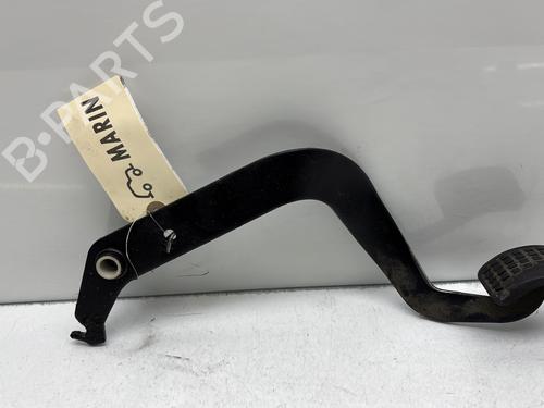 Clutch pedal PEUGEOT 106 II (1A_, 1C_) 1.5 D | BP29707627I13 