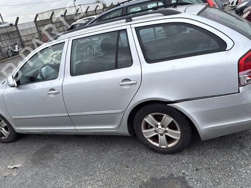 Left front window switch SKODA OCTAVIA II Combi (1Z5) 1.6 TDI | BP31354467I27  - Image 23