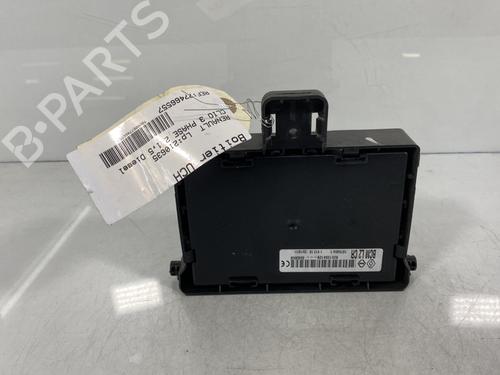 Used Fuse box Fuse box RENAULT CLIO III (BR0/1, CR0/1) [2005-2014] 19953894 19953894