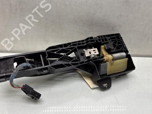 front-right-exterior-door-handle-renault-scenic-iv-j9_-2016-2017-2018-2019-2020-2021-2022-34333068 main image