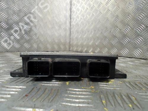 Used Engine control unit (ECU) RENAULT MEGANE II Estate (KM0/1_) [2003-2012]  26242173