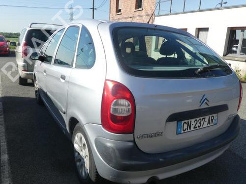 Right front fog light CITROËN XSARA PICASSO (N68) 2.0 HDi | BP20013163C31 