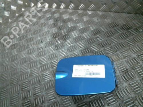 Używane Klapa wlewu paliwa OPEL AGILA (A) (H00) 1.2 16V (F68) (75 hp) 20029723
