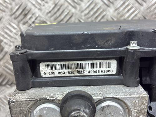 abs-pump-renault-trafic-iii-van-fg_-2014-36008190 main image
