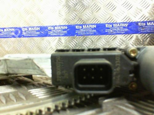 Front left window mechanism OPEL ZAFIRA A MPV (T98) 2.0 DTI 16V (F75) | BP19986066C22 