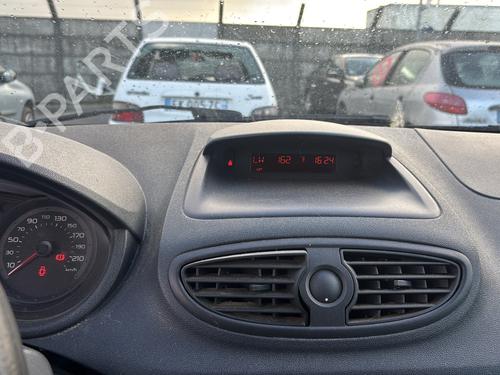 Fuse box RENAULT CLIO III (BR0/1, CR0/1) 1.5 dCi (C/BR0G, C/BR1G) | BP31205900E1 - Image 27