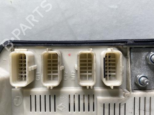 Fuse box RENAULT SCÉNIC II (JM0/1_) 1.5 dCi (JM1E, JM16) | BP32024562E1 - Image 4