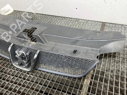 Grille PEUGEOT 406 Break (8E/F) 2.0 16V | BP29453245C40 