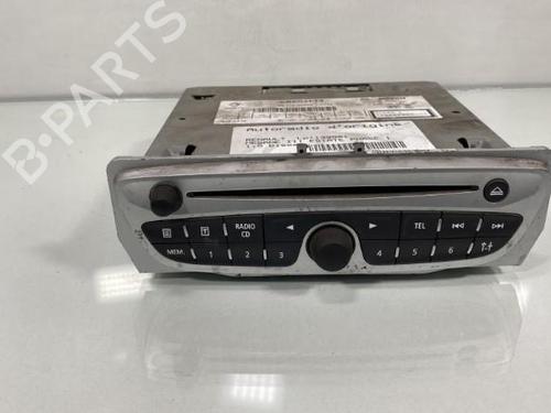 Used Radio RENAULT MEGANE III Grandtour (KZ0/1) 1.5 dCi (KZ0C, KZ1A) (90 hp) 20020585