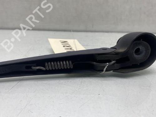 Used Rear windshield wiper arm Rear windshield wiper arm VW GOLF IV (1J1) 1.9 TDI (130 hp) 19950930 19950930