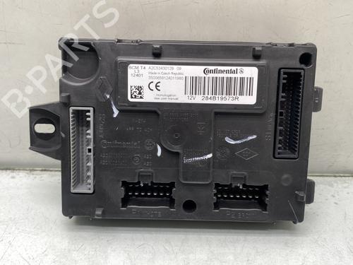 Used Fuse box RENAULT CLIO IV (BH_) 0.9 TCe 90 (BHNF, BHMA, BHMH, BHJK, BHJR) (90 hp) 31712337