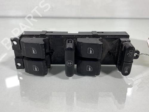 Used Left front window switch VW PASSAT B3/B4 (3A2, 35I) [1988-1997]  19976625