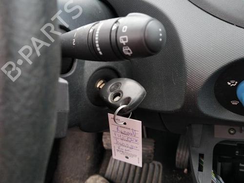 Right front window switch RENAULT TWINGO II (CN0_) 1.2 16V (CN04, CN0B) | BP20642401I26 - Image 9