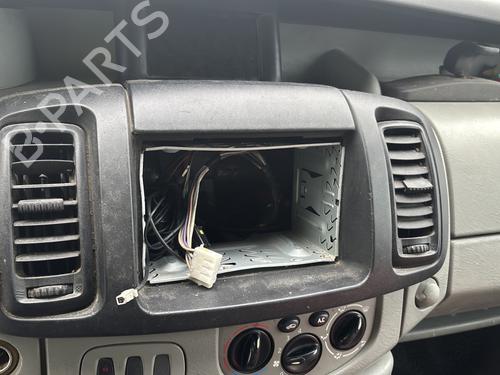 Left front door RENAULT TRAFIC II Van (FL) 1.9 dCi 100 (FL0C, FL0K, FL0B) | BP22408362C2