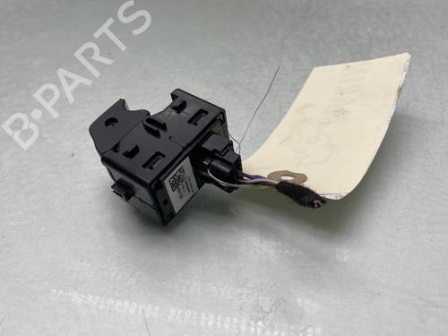 right-front-window-switch-ford-fiesta-vii-hj-hf-2017-26957667 main image