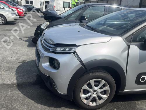 Left front window switch CITROËN C3 III (SX) 1.2 VTi 82 | BP22771669I27 - Image 31