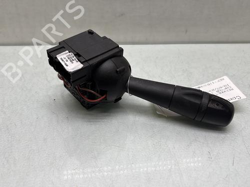 Used Switch Switch RENAULT CAPTUR I (J5_, H5_) 0.9 TCe 90 (90 hp) 33238419 33238419