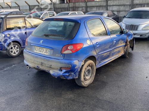 Right mirror PEUGEOT 206+ (2L_, 2M_) 1.4 HDi eco 70 | BP23765561C27