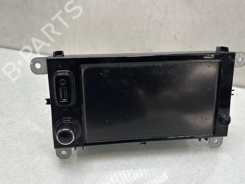 Used Radio Radio RENAULT CLIO IV Grandtour (KH_) 1.5 dCi 90 (KHN3, KHN4) (90 hp) 33484449 33484449