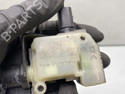 Used Fuel door actuator Fuel door actuator PEUGEOT 508 I (8D_) 2.0 HDi (140 hp) 31126485 31126485