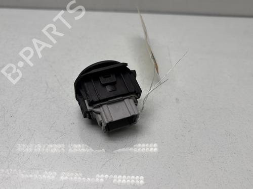 Right front window switch RENAULT VEL SATIS (BJ0_) 2.2 dCi (BJ0E, BJ0F, BJ0G, BJ0H) | BP32230546I26