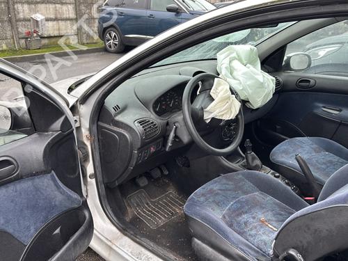 Front bumper PEUGEOT 206 Hatchback (2A/C) 1.4 i | BP23220306C7 