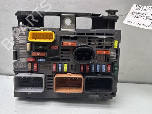 Sikringsdåse PEUGEOT 407 SW (6E_, 6D_) 1.6 HDi 110 (109 hp) 28423310