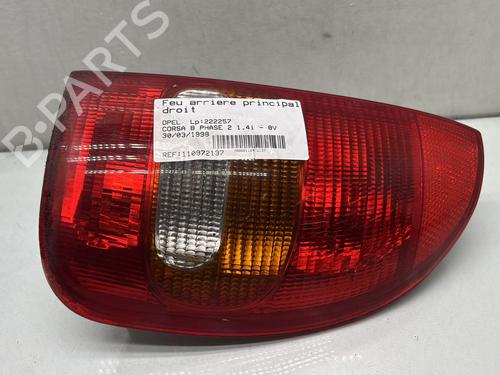 Høyre baklys OPEL CORSA B (S93) 1.4 i (F08, F68, M68) (60 hp) 28428134
