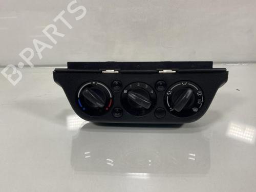 Used Climate control Climate control SUZUKI SWIFT III (MZ, EZ) 1.3 DDiS (RS413D) (69 hp) 19974498 19974498