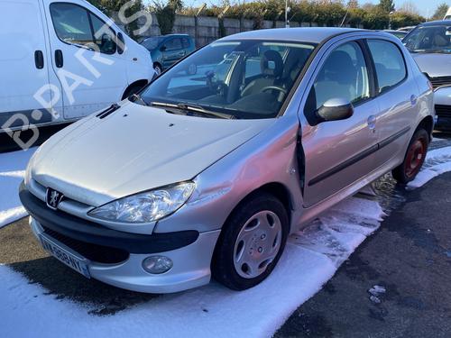 Teile für PEUGEOT 206 Hatchback (2A/C) 1.4 i (75 hp) 4434845 