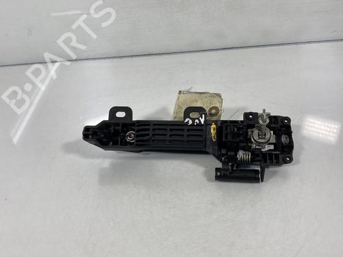 front-left-exterior-door-handle-peugeot-108-10-vti-b000843580-2014-19983894 main image