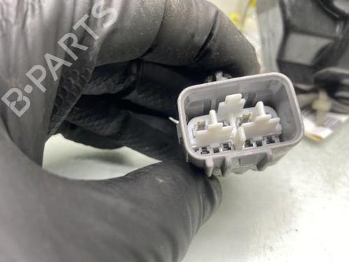 Used Front right lock Front right lock TOYOTA HIACE IV Van (__H1_, __H2_) 2.5 D-4D (KLH12, KLH22) (95 hp) 19949327 19949327