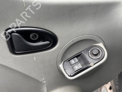 Left front window switch RENAULT MASTER II Platform/Chassis (ED/HD/UD) 2.5 dCi (ED01, ED02, ED41, ED42, ED81, ED82, ED91, ED92,... | BP37755451I27 - Image 24