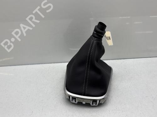 Used Shift knob RENAULT KADJAR (HA_, HL_) 1.5 dCi 110 (HLA3) (110 hp) 30104408