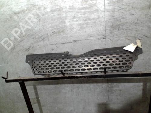 Used Grille TOYOTA YARIS VERSO (_P2_) [1999-2005]  20000980