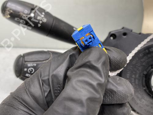 Steering column stalk PEUGEOT 308 I (4A_, 4C_) 1.6 HDi | BP29507506I23 